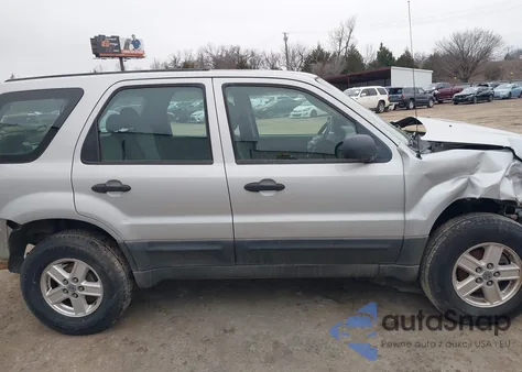 2005 Ford Escape Xls из США, поврежденный, VIN 1FMYU02Z25KB36088